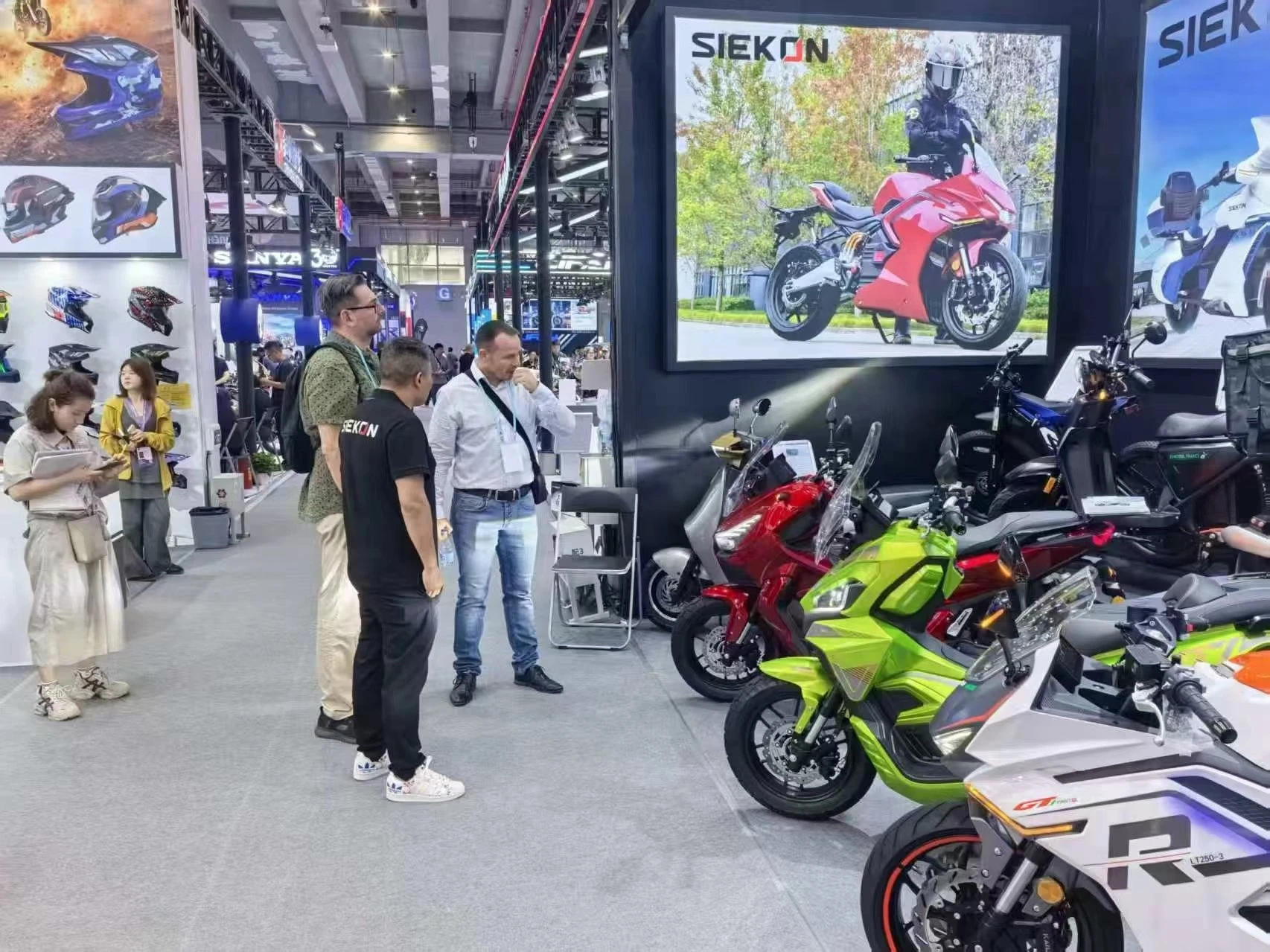 Expo showcase